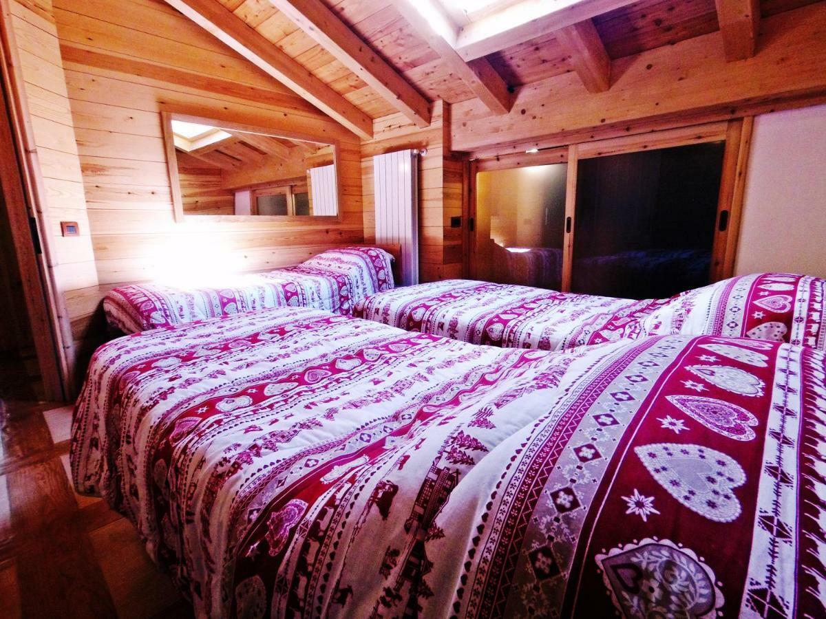 Casa Vacanza In Tipico Chalet Di Montagna Villa Varzo Exterior foto
