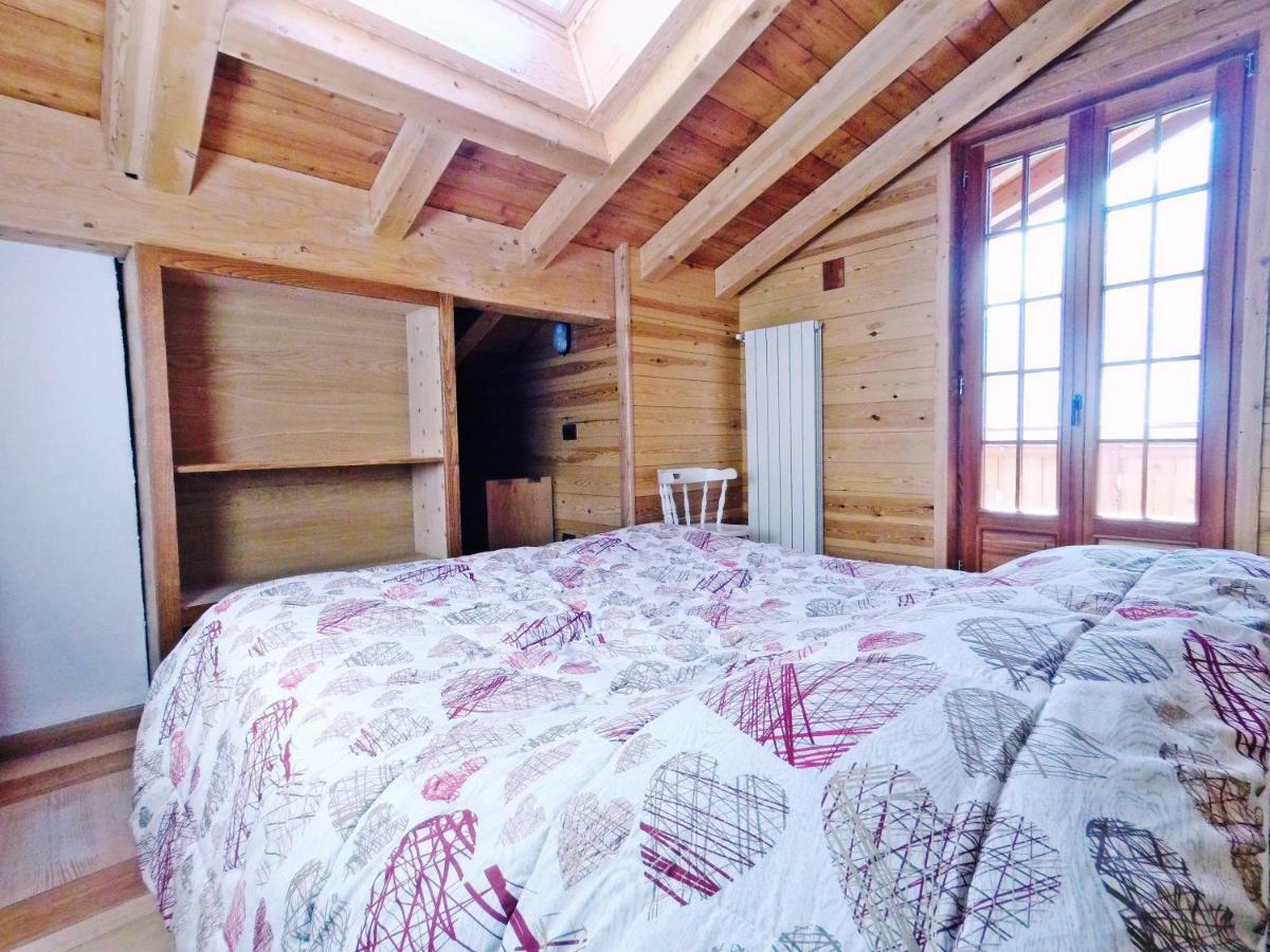 Casa Vacanza In Tipico Chalet Di Montagna Villa Varzo Exterior foto